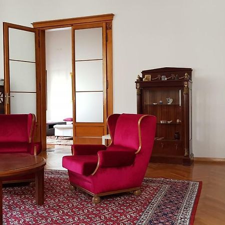 Luxury Apartment In The Heart Of Varazdin Ngoại thất bức ảnh